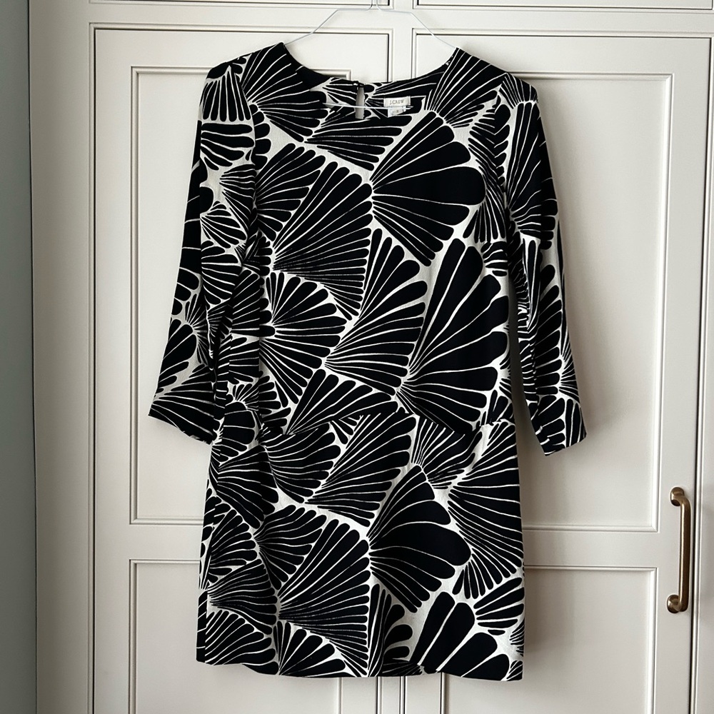 J.Crew Black and White Jules Fanfare Tunic Dress EUC Size 2
